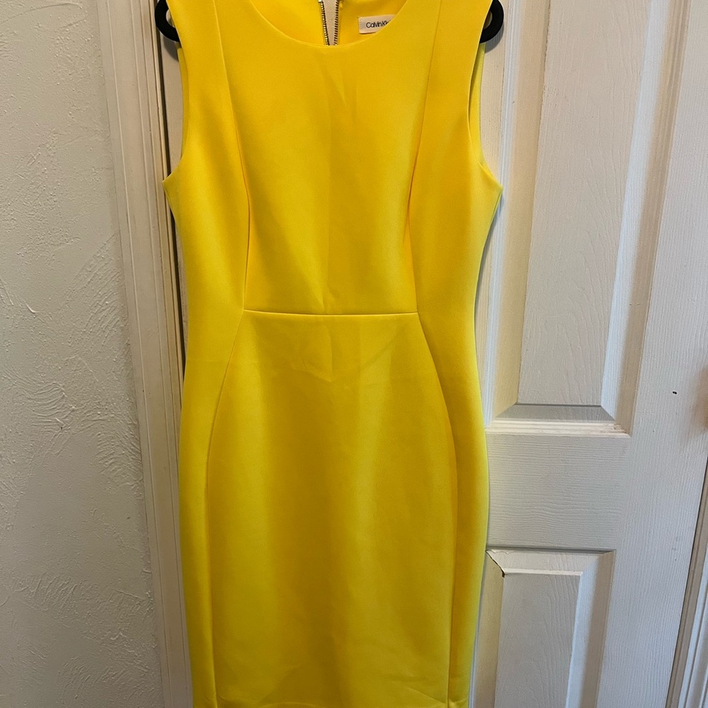 Calvin Klein Yellow Sleeveless Midi Sheath Dress